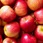 I vacuum sealed 3 bananas for no reason. When I cut…