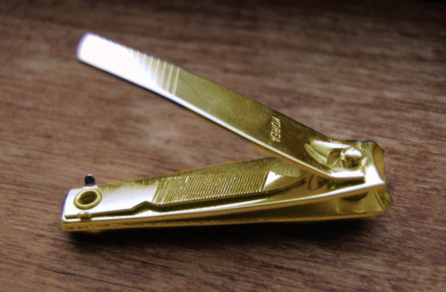 small round hole on nail clipper